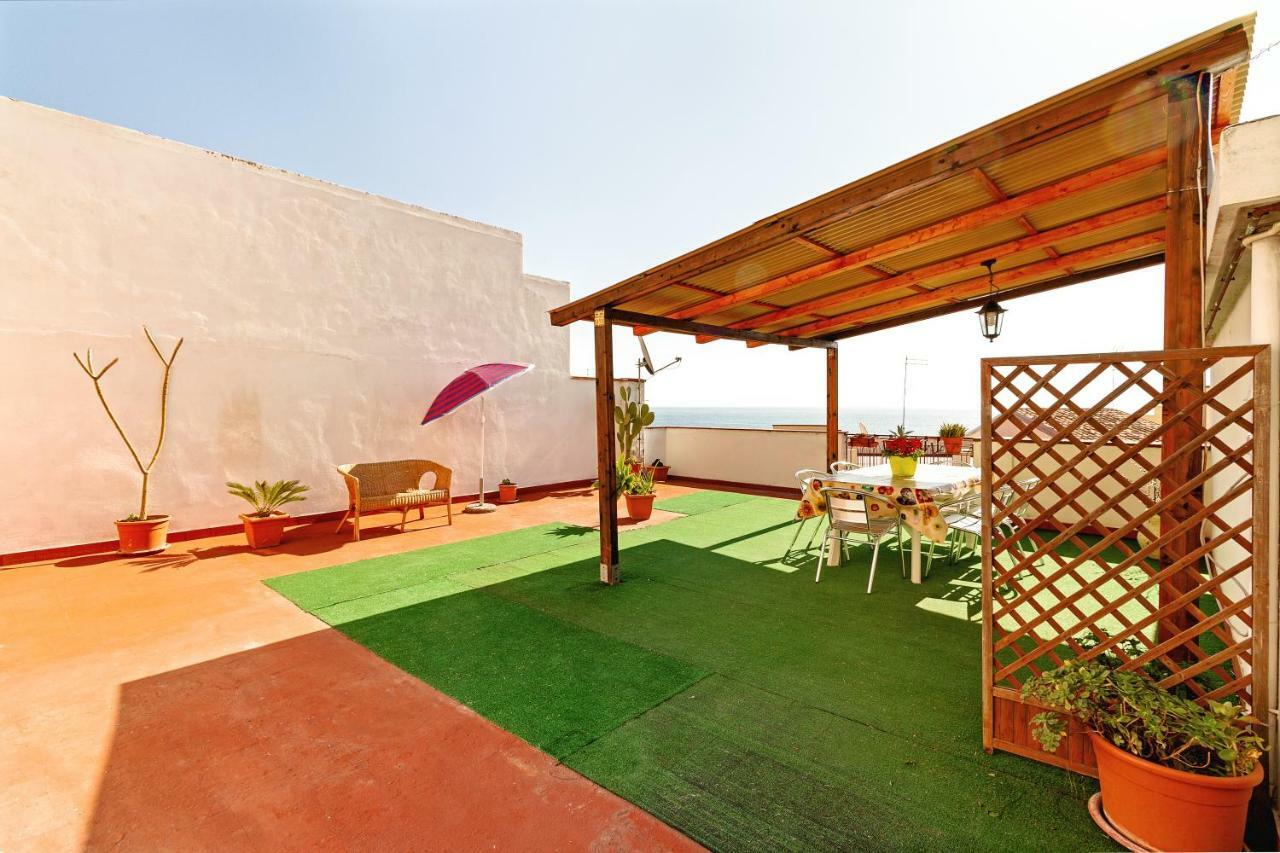 Seaview Terrace Sunny Apartment Giardini Naxos Esterno foto