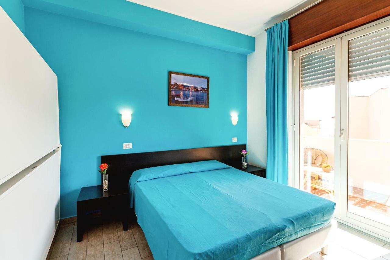 Seaview Terrace Sunny Apartment Giardini Naxos Esterno foto